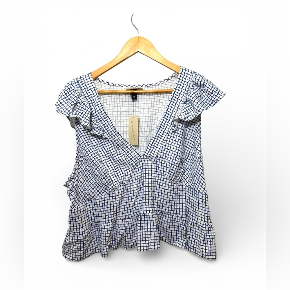 Universal Thread Women’s Blue Gingham Flutter Sleeveless Blouse . Size XXL - Picture 4 of 14